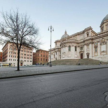 White Flat Colosseo Ρώμη Εξωτερικό φωτογραφία